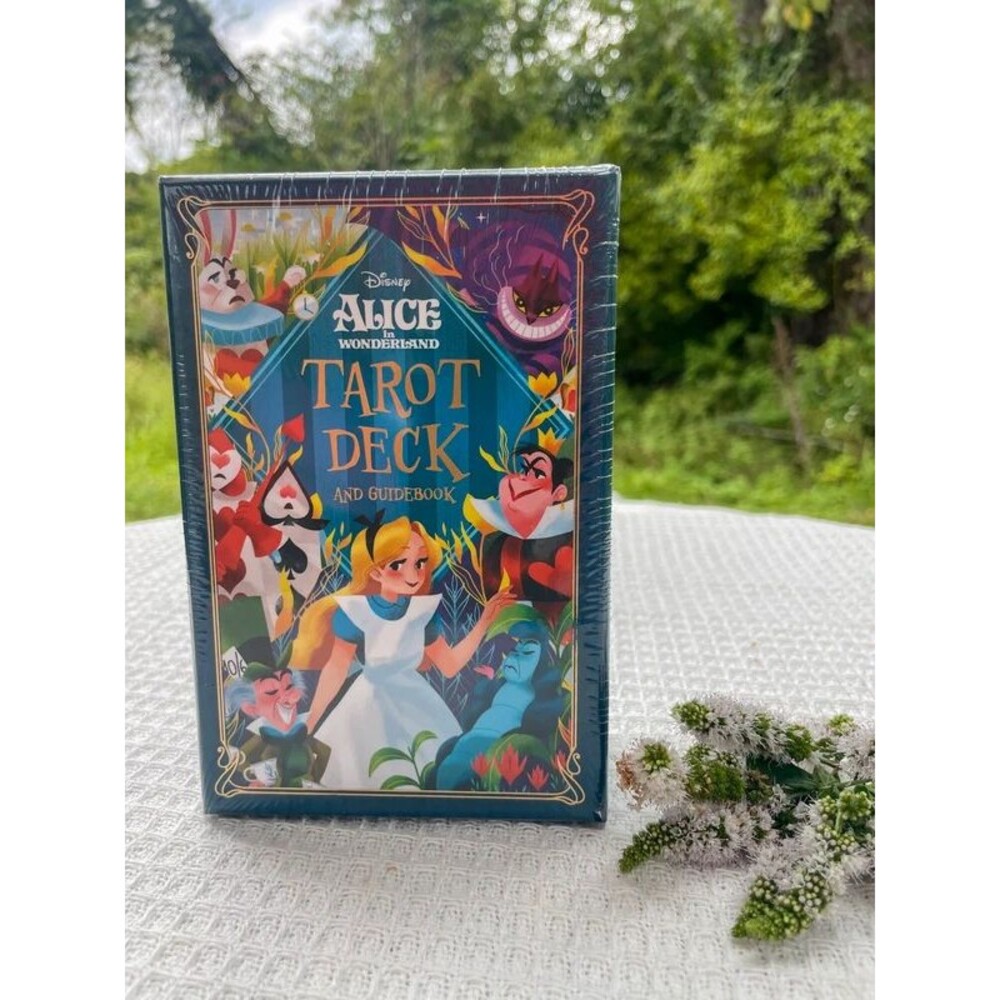 Alice in Wonderland Tarot